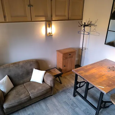 La Taniere, T2 De 27 M² En Duplex Daire Écully